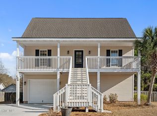 106 Dolphin Drive, Hampstead, NC 28443