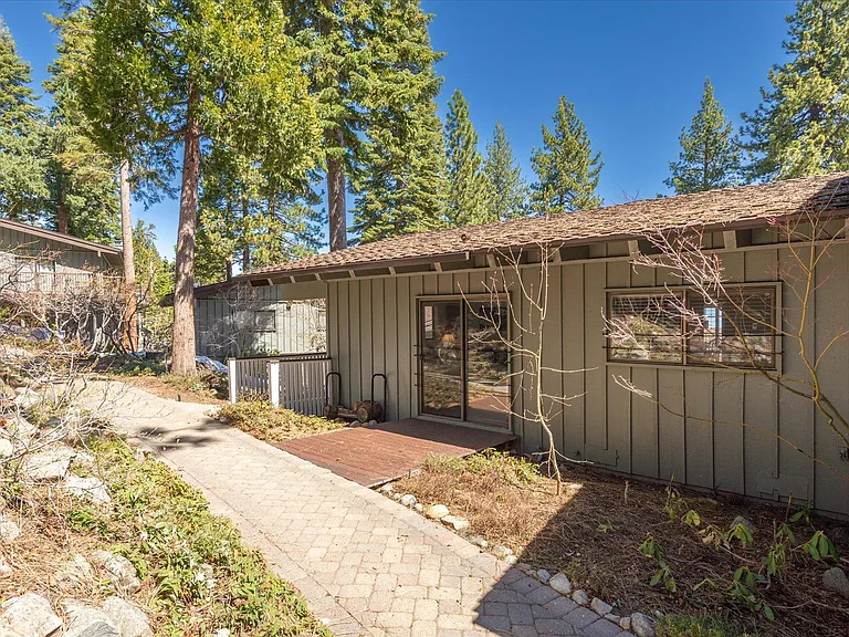 7001 W Lake Blvd #32 — Photo 3