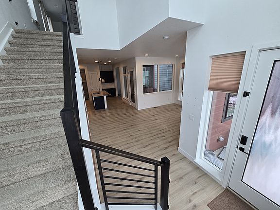 5th image of 6051 N Malta St