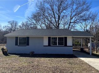 2314 Acorn Rd, Greensboro, NC 27406