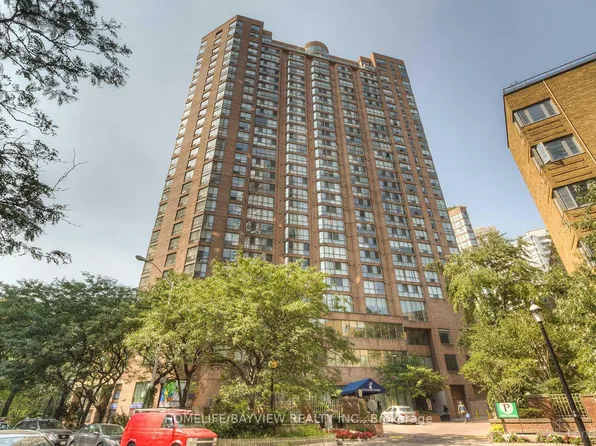 44 Saint Joseph St #607, Toronto, ON M4Y 2W4