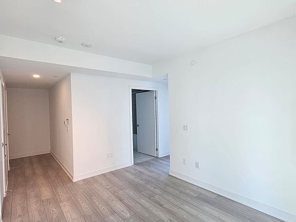 2nd image of 252 Church St #3006