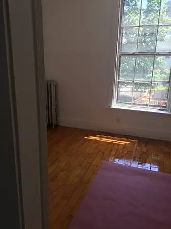 3 bed, 1.0 bath, $2,900 — Photo 2