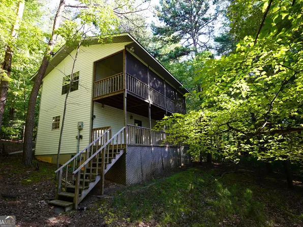 732 Honeysuckle Dr, Blairsville, GA 30512