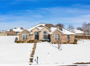 707 Ledanna Dr, Van Buren, AR 72956