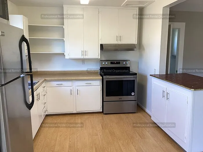 722 Liberty Rd — Photo 10