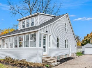 282 54th St SW, Wyoming, MI 49548