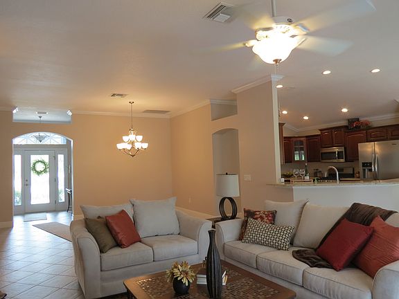 Living Room toward Front