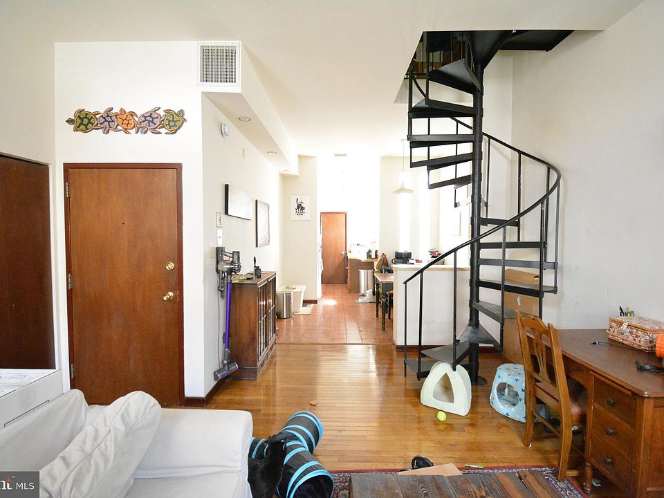 1st image of 1906 Wallace St APT C