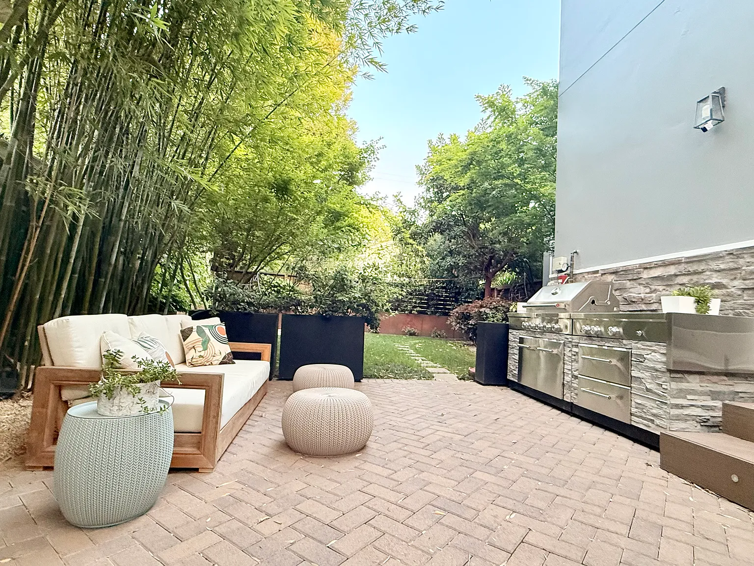 717 San Benito Ave — Photo 2