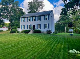 97 Breakneck Rd, Sturbridge, MA 01566