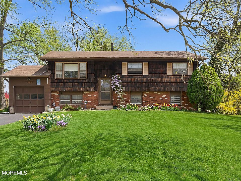 1st image of 1411 Windsor Avenue