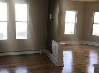 16 Barclay St #1, Worcester, MA 01604