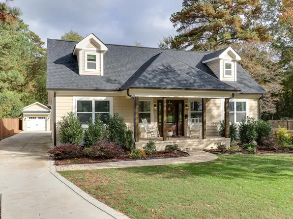 308 N King Charles Rd, Raleigh, NC 27610