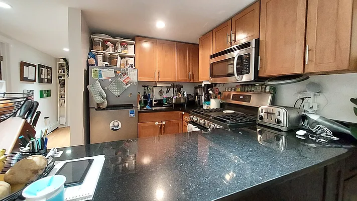 Rented by R New York | media 1