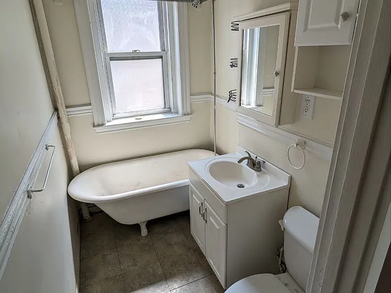 364 Riverway St #1A — Photo 7