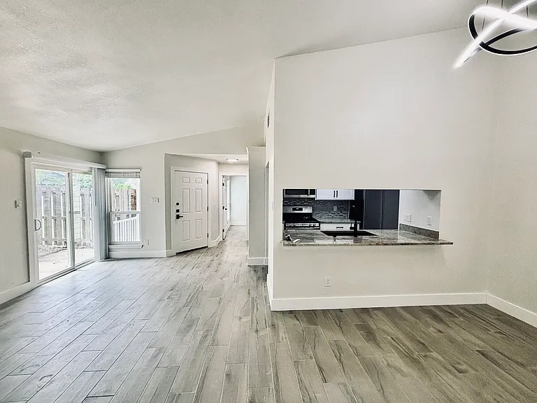 Living room 2
