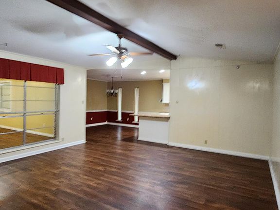 3rd image of 4303 Monroe Dr