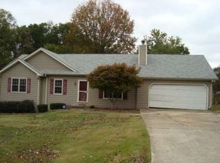 4618 Laurel Brook Dr, Flowery Branch, GA 30542