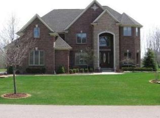6476 Par 4 Ln, Washington, MI 48095