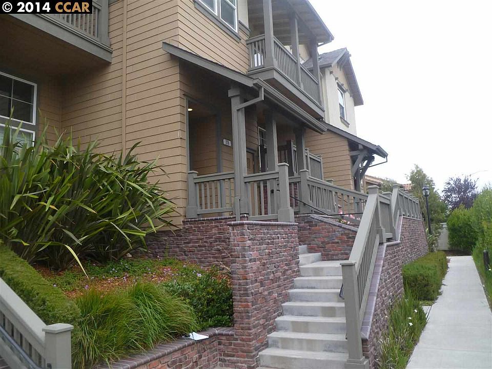 1st image of 110 Portola Pl