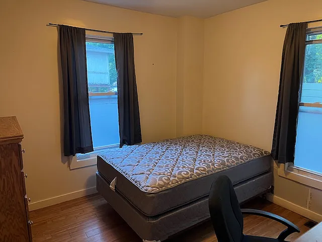 513A S Aurora St — Photo 3