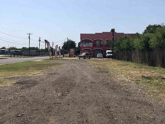 3rd image of 4202 San Agustin Ave