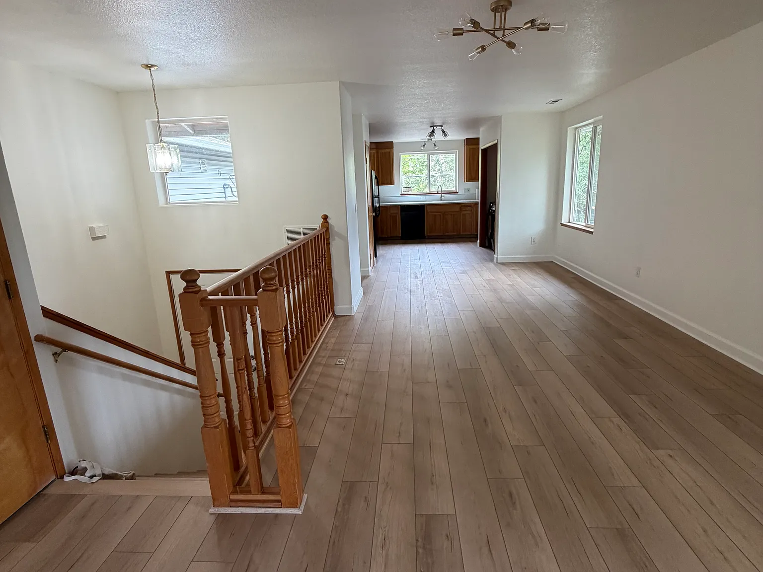 3 bed, 1.5 bath, 1600 sqft, $2,890 — Photo 1