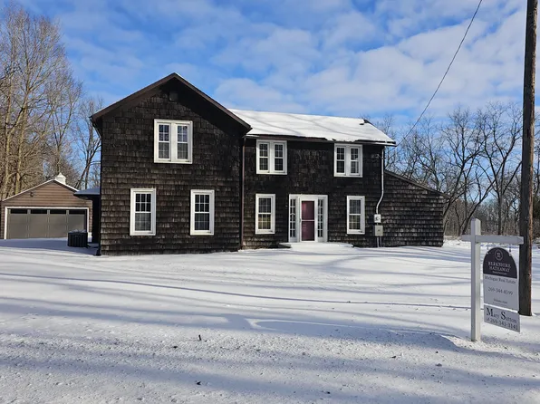 9797 E Bc Ave, Richland, MI 49083