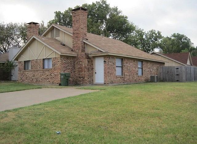 1st image of 1728 Patricia St