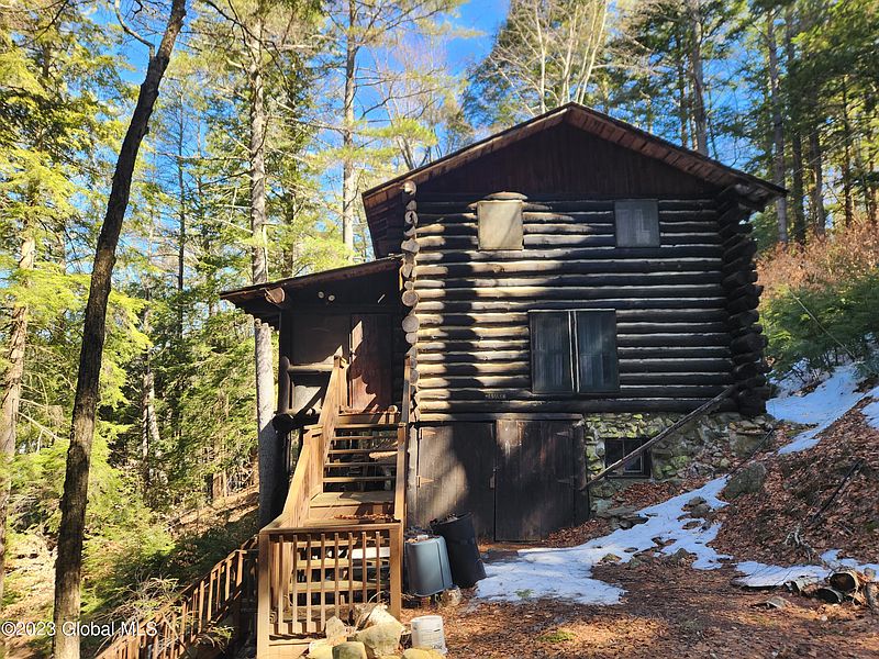 2nd image of 205 Sherman Lake Road