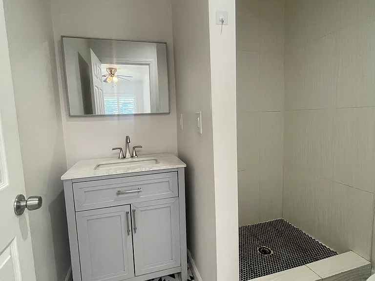 7844 Nevada Ave — Photo 15
