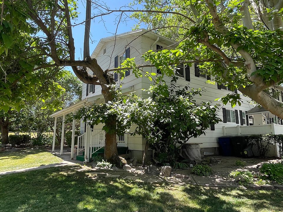 1st image of 3891 Grandview Dr