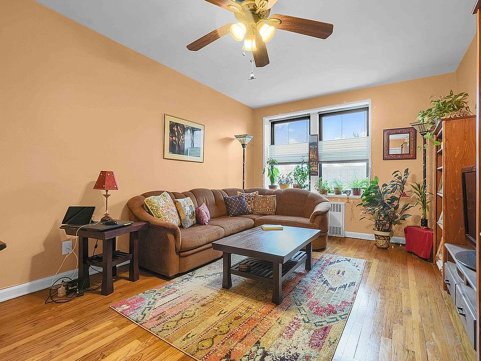 1st image of 2511 Union St APT 6A