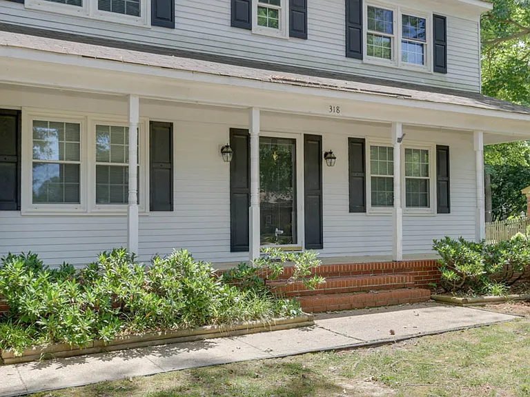 318 Powhatan Dr — Photo 4