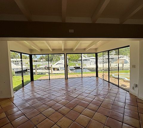 3rd image of 2678 Key Largo Ln #2678