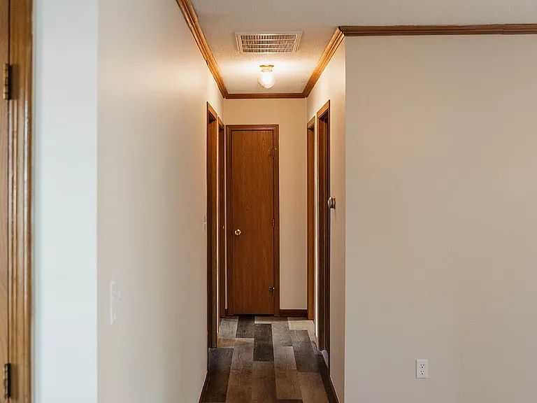 405 Lake St — Photo 13