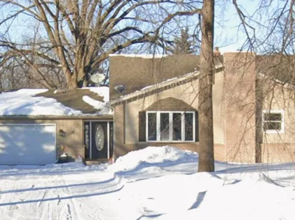 508 Wall Street Ave N, Moorhead, MN 56560