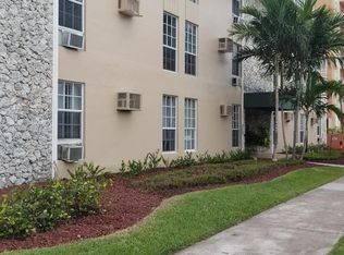 1400 S Douglas Rd APT 3, Coral Gables, FL 33134