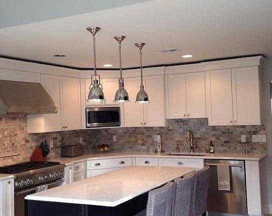 5th image of 49 Sanford Ave