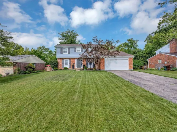 8856 Cavalier Dr, Cincinnati, OH 45231