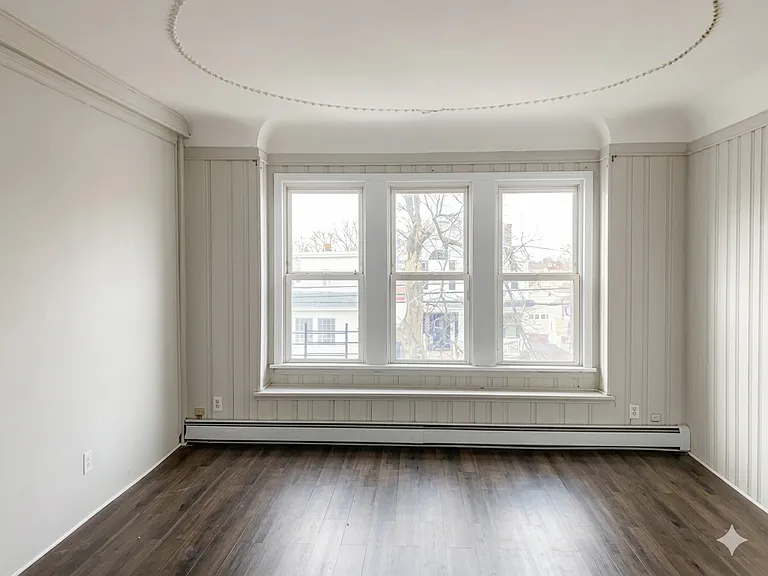 37 Quincy Ave #1A — Photo 4