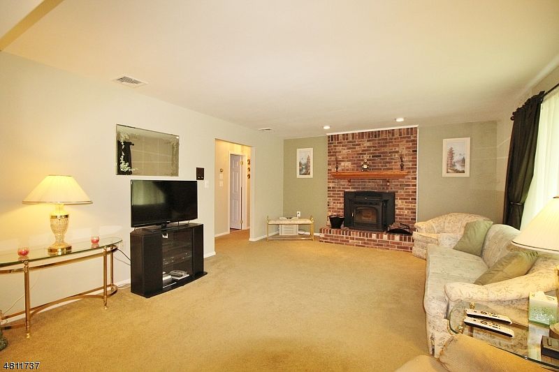 28 Countryside Rd, Columbia, NJ 07832 Zillow