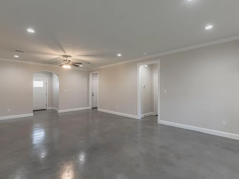 704 Wind Sail Ct — Photo 14