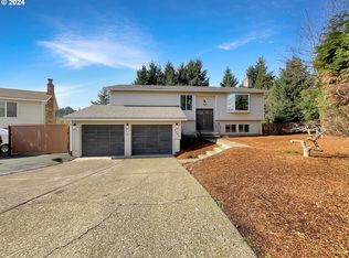 7100 SE Antigua Ave, Milwaukie, OR 97267