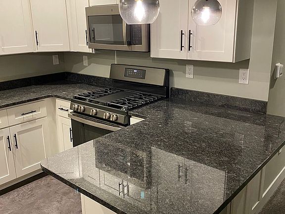2nd image of 875 Houseman Ave NE APT 4