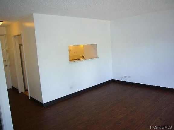 4th image of 731 Amana St APT 304