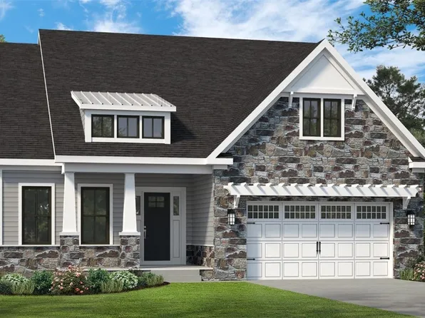 2009 Froman Dr #140, Baden, PA 15005