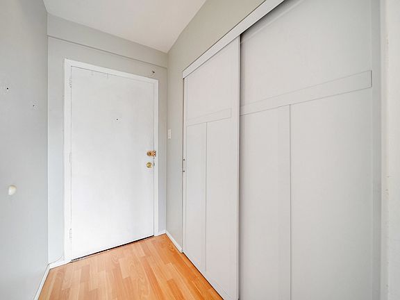 4th image of 4880 N Marine Dr APT 614