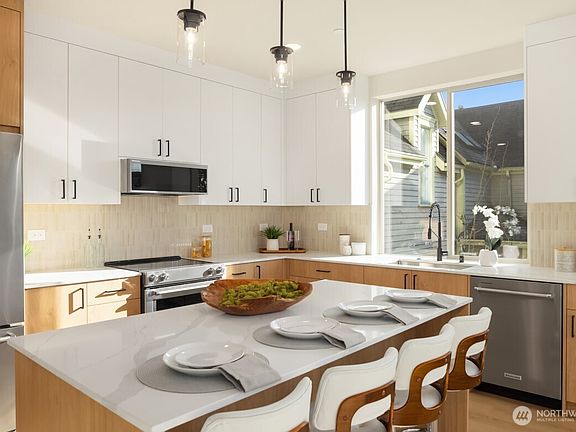 5th image of 5822 Lowell Larimer Road #B